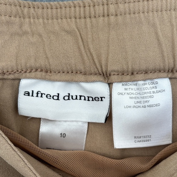 Alfred Dunner Cropped Capri Pants 10 Khaki - Picture 2 of 7